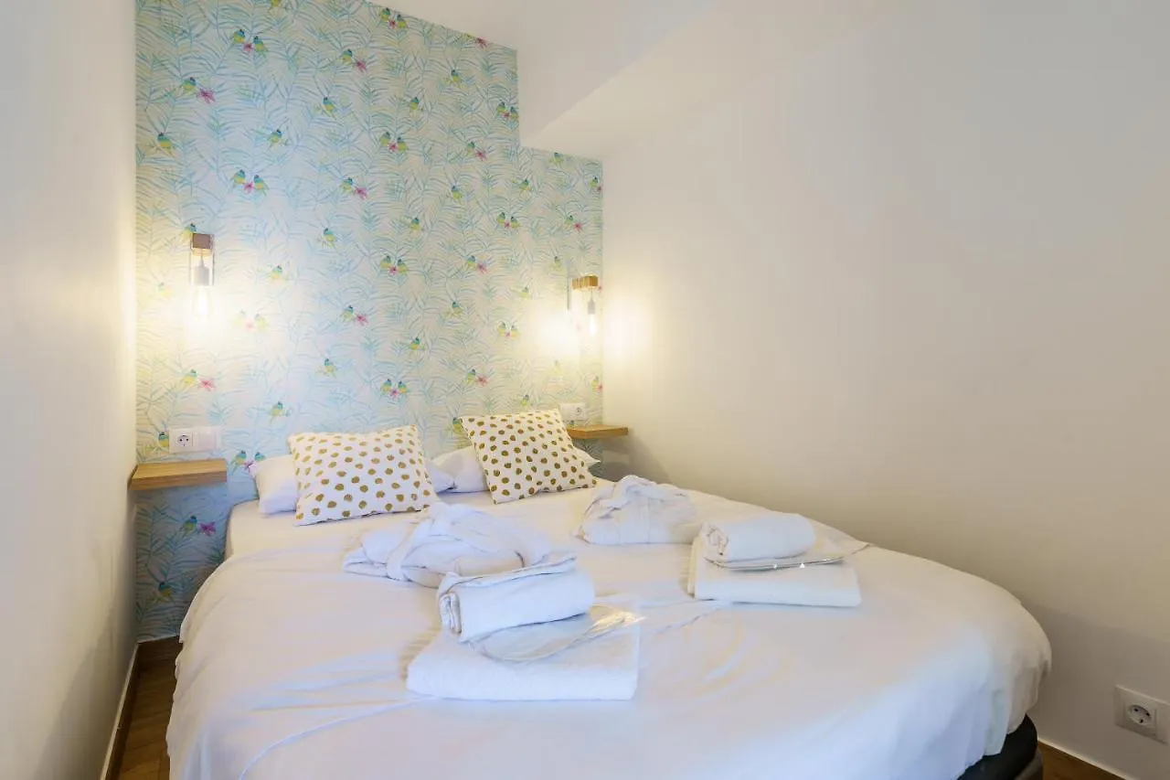 Amazing Views Beachfront Apartment With Swimming Pool Benalmádena