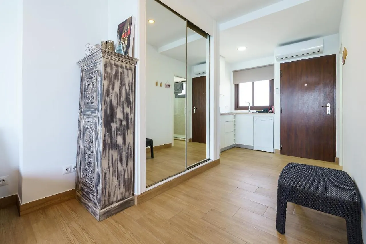 Amazing Views Beachfront Apartment With Swimming Pool Benalmádena